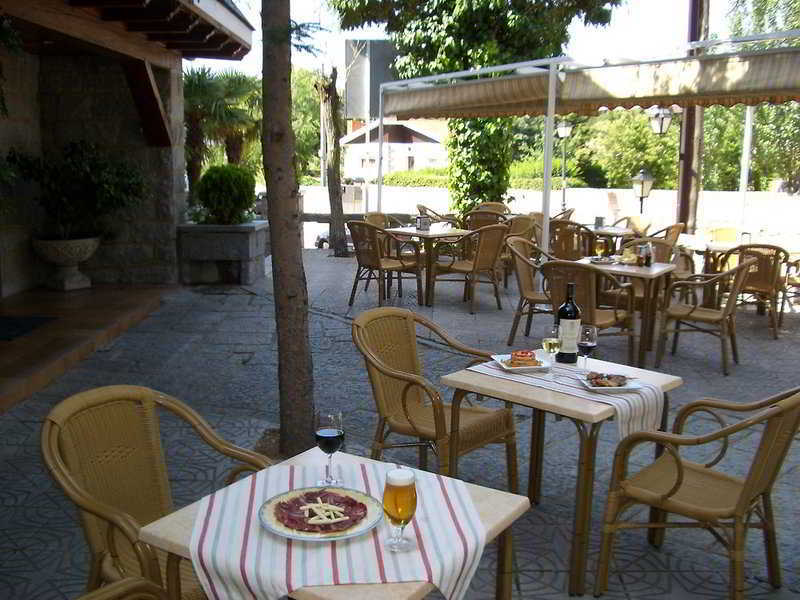 Hotel Rural Las Gacelas Becerril de la Sierra Restoran fotoğraf
